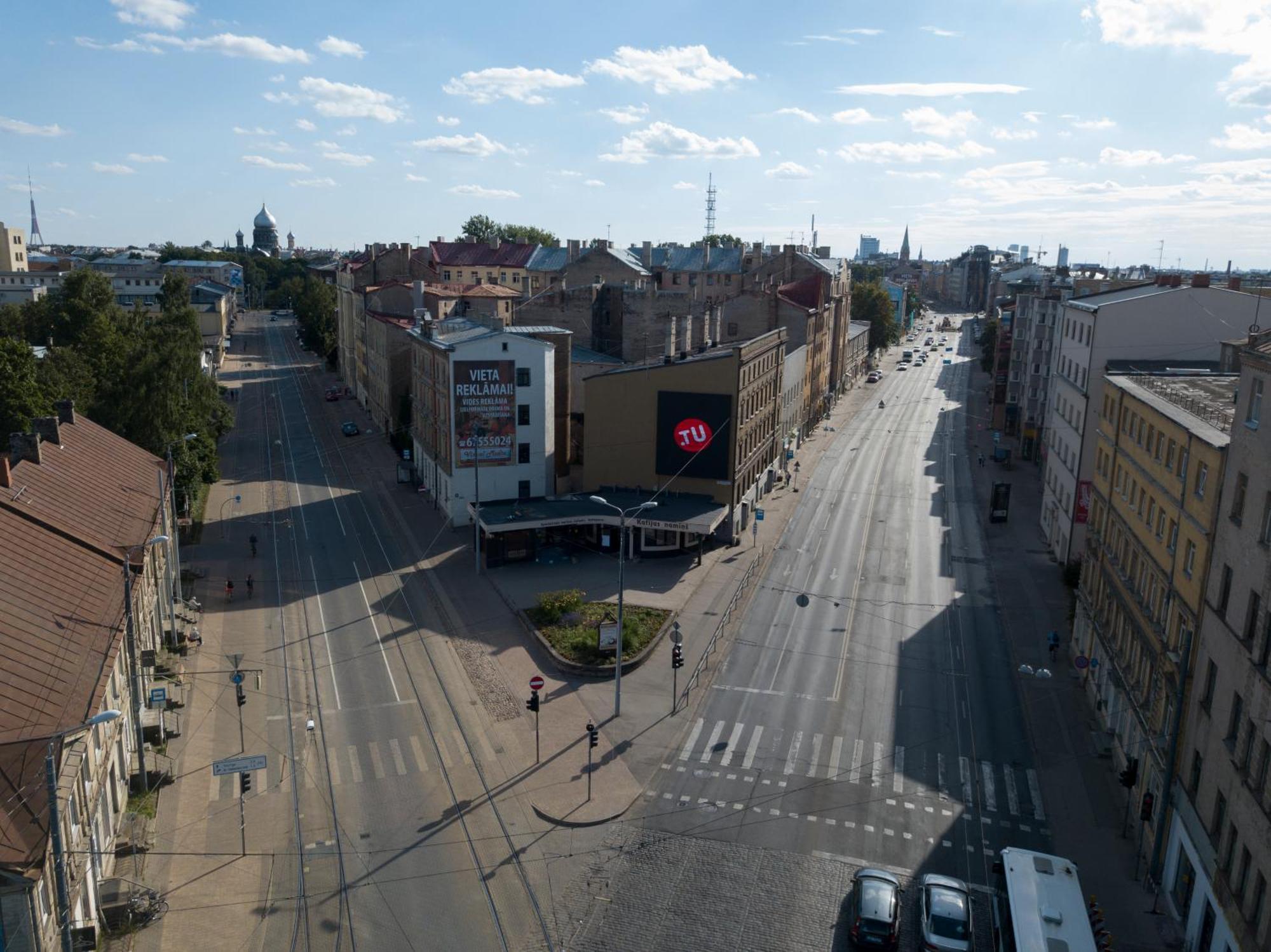Aparthotel Riga Eksteriør bilde Aerial view of the street
