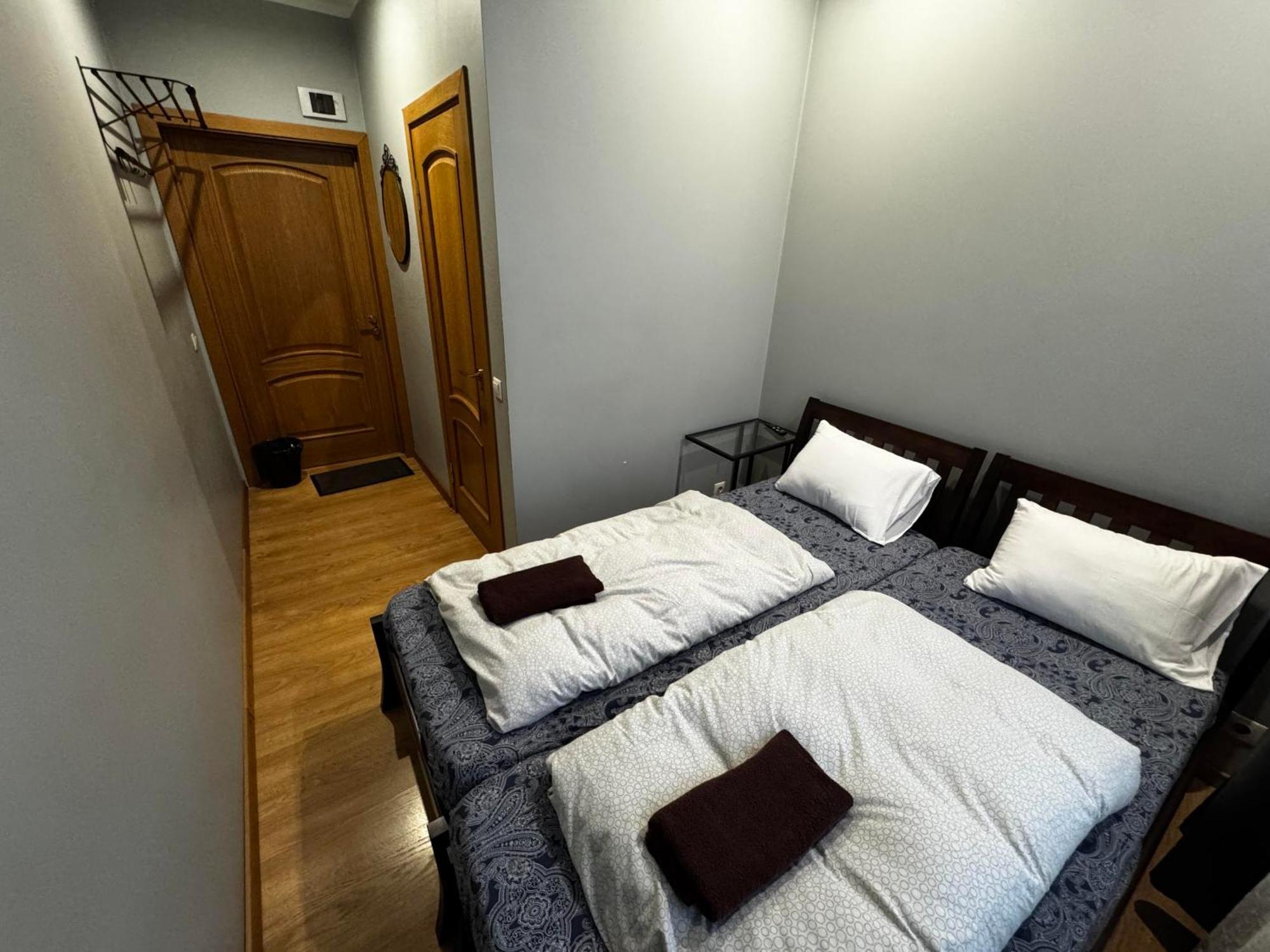 Aparthotel Riga Eksteriør bilde A room at a capsule hotel in Tokyo, Japan