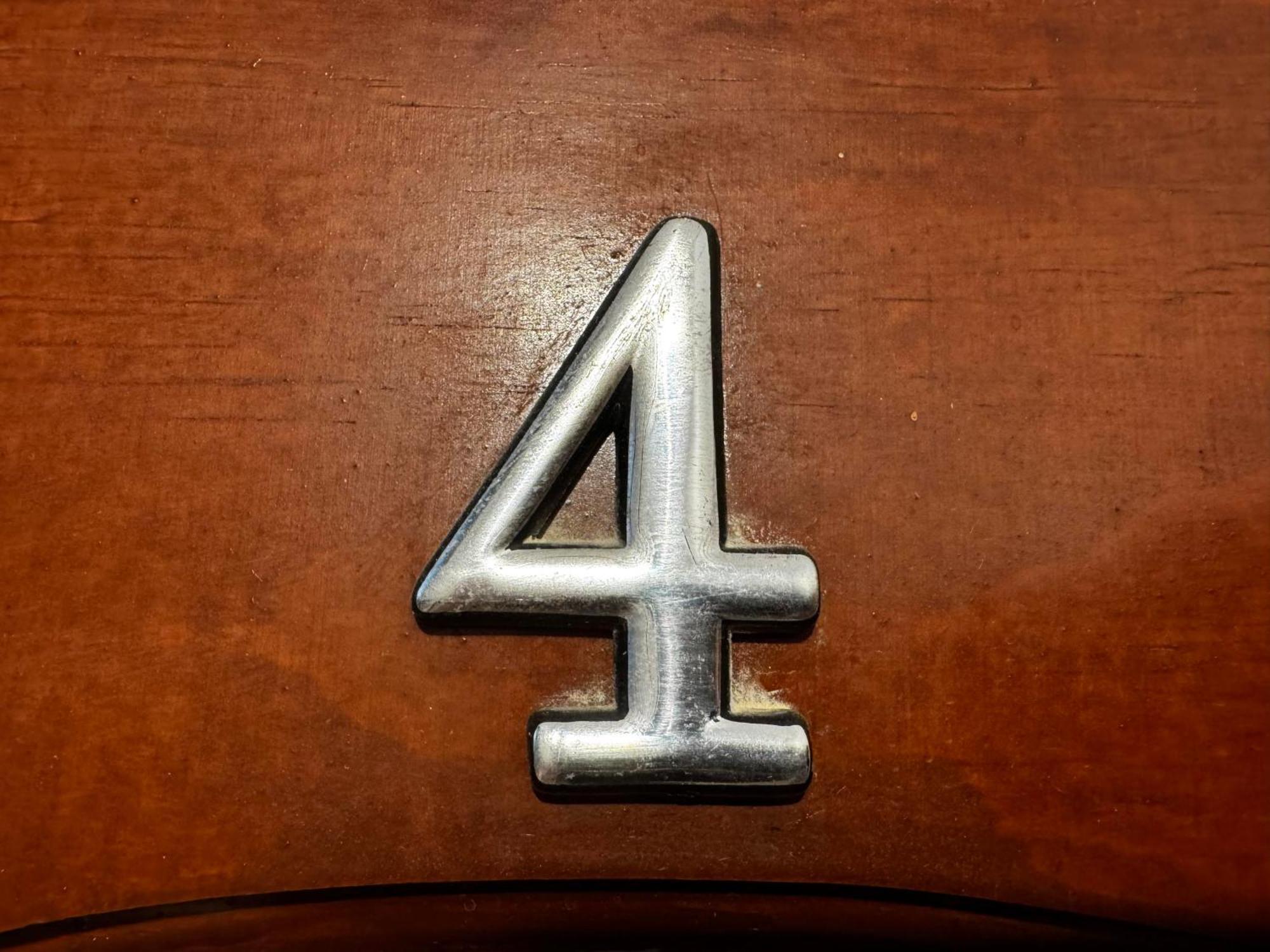 Aparthotel Riga Rom bilde 4th Division insignia
